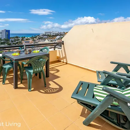 Apartment Palm Garden Ocean View